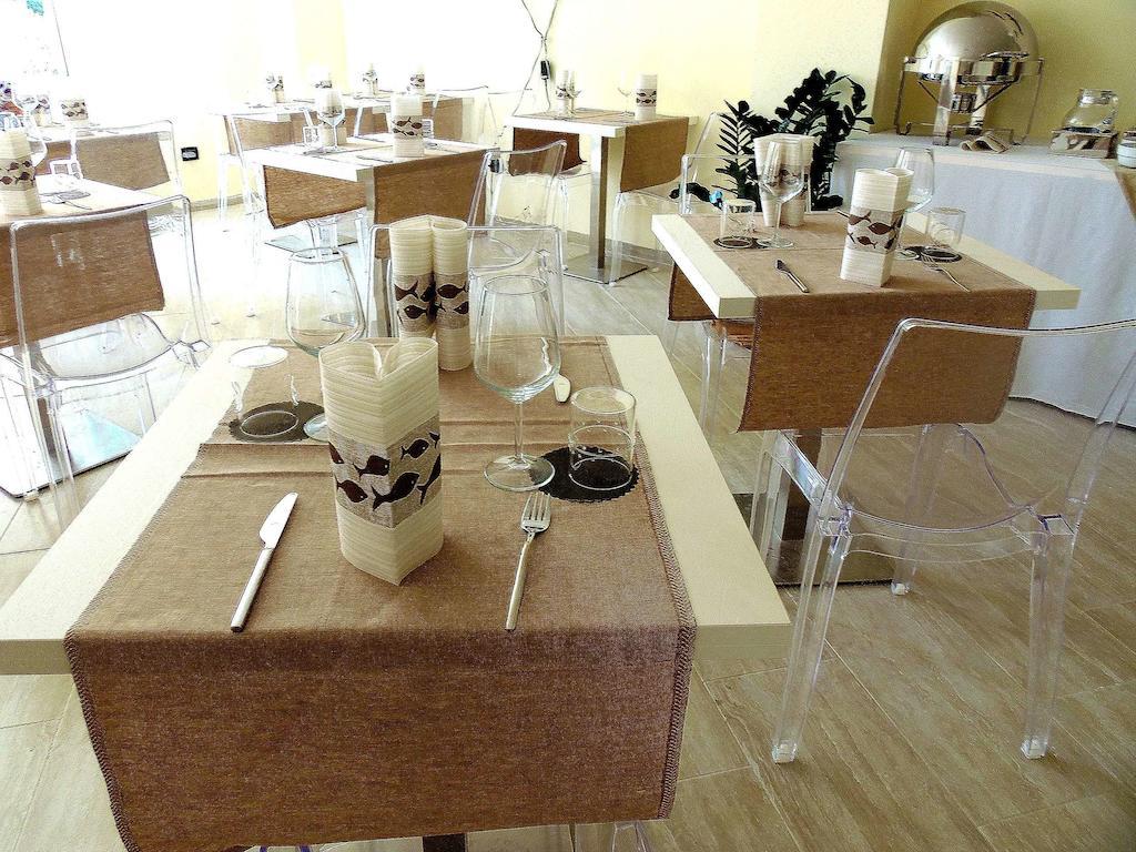 Hotel Lido Inn 利多迪卡马约雷 外观 照片